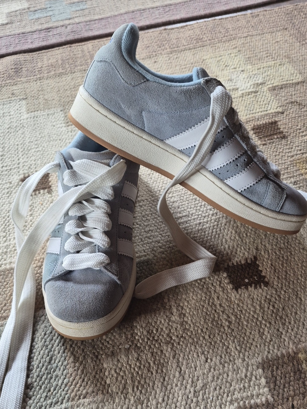 Men's Suede Low-Top Sneakers in Light blue and White - Picture 1 of 3
